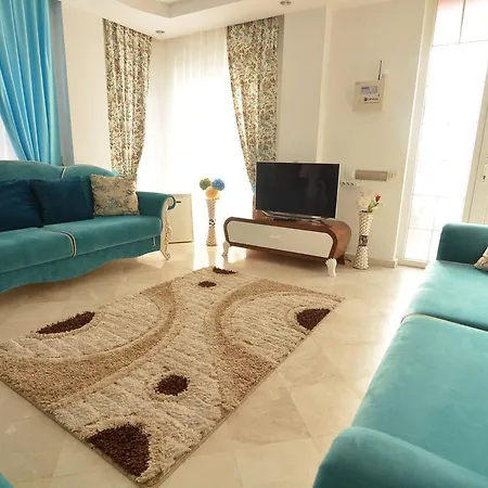 Happyland Villa Belek