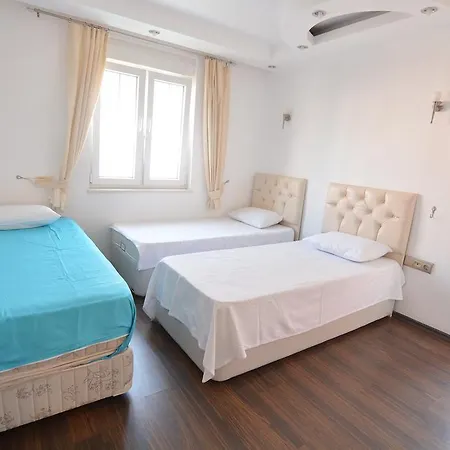 Villa Happyland *